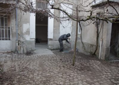 Nettoyage chantier de racordement à l'assainissement collectif.