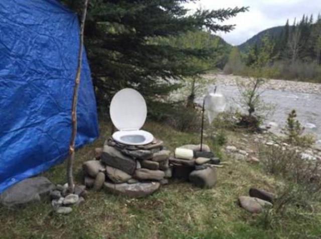 toilette-nature-pierre